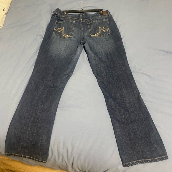 Maurice's Bootcut Blue Jeans Size 12 - Picture 2 of 5